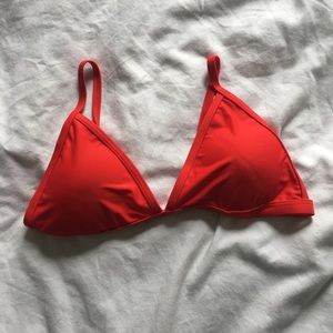 SOLD ON DEPOP:Red triangle bikini top